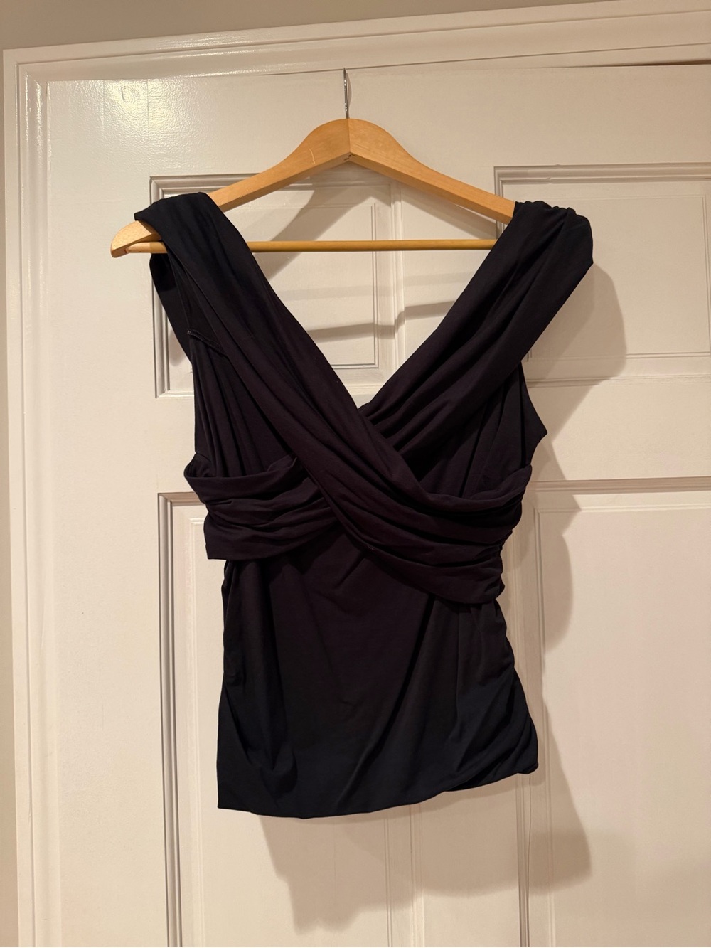 Abercrombie & Fitch Black Draped Twist-Front Sleeveless Tank